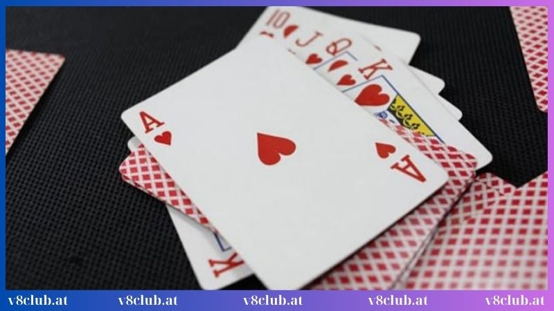 Chiến thuật chơi Poker năm lá hiệu quả